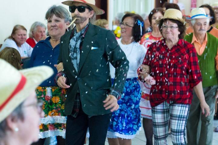 Festejos juninos são celebrados nos grupos Vida e Alegria — foto 11