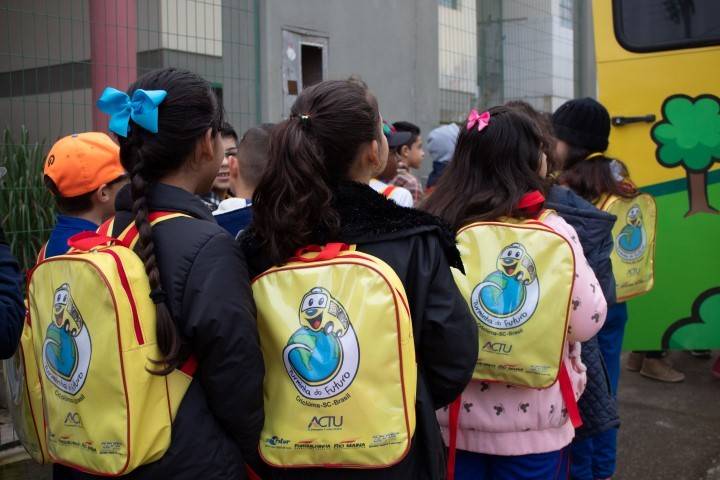 Turminha do Futuro oportuniza aulas vivas — foto 1