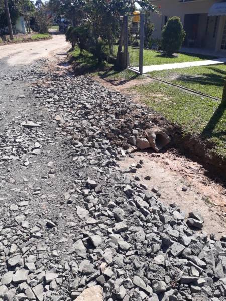 Após reclamação de moradores, rua Pietro Ferro recebe melhorias — foto 1
