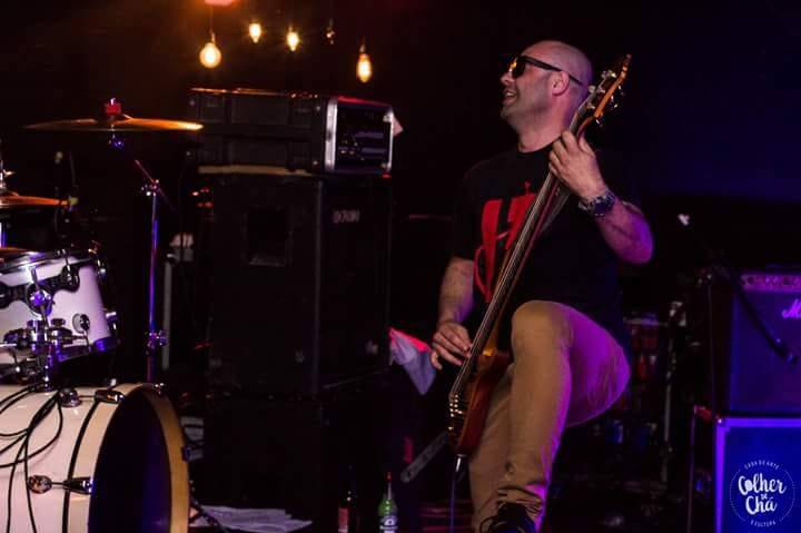 Bandas de rock invadem o Nações Shopping — foto 1