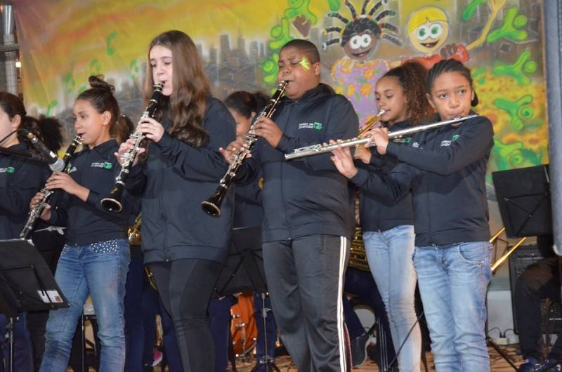 Cachorro-quente e cultura marcam evento no Bairro da Juventude — foto 3