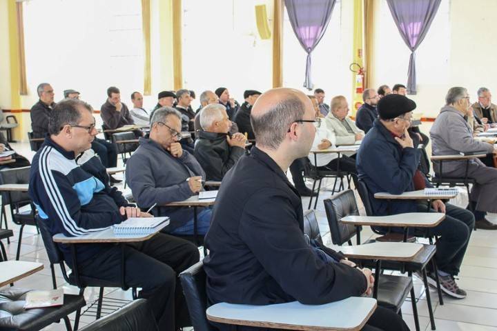 Mais de 50 padres da Diocese de Criciúma participam de retiro — foto 14