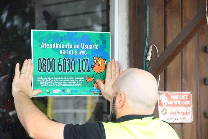 DNIT/SC e consórcio fazem ações de Comunicação Social para obras da BR-101 — foto 7