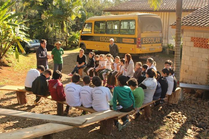 Estudantes visitam propriedade referência em produtos orgânicos — foto 1