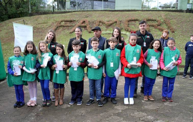 Famcri comemora 10 anos com posse de Super Fiscais do Meio Ambiente — foto 1