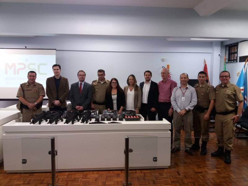 Polícia Militar de Içara recebe equipamentos letais e não-letais — foto 3