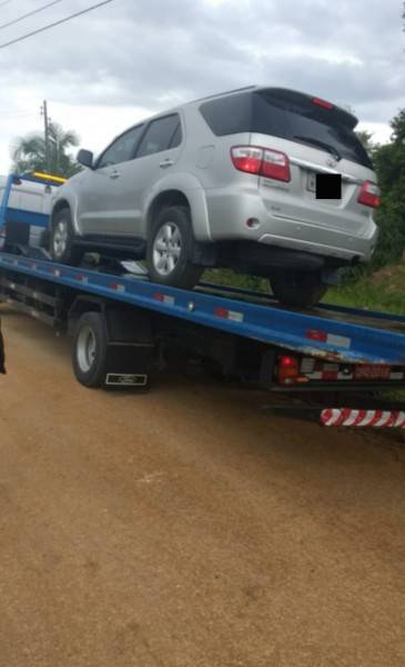 Polícia recupera Toyota Hilux — foto 1