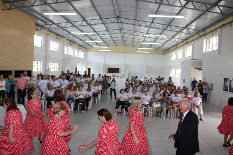 Segurança domiciliar e empréstimo consignado são assuntos no Dia do Idoso — foto 2