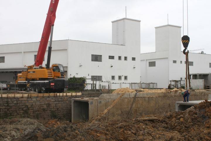 Obra do Canal Auxiliar vai alterar trânsito na Wenceslau Braz — foto 1