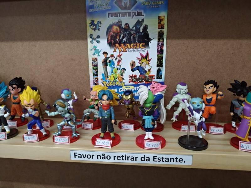 Miniaturas colecionáveis presentes na Feira do Livro de Criciúma — foto 1