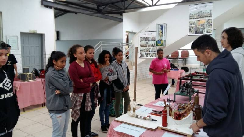 Serviços de Convivência da Afasc visitam Feira Tecnológica do Bairro da Juventude — foto 1