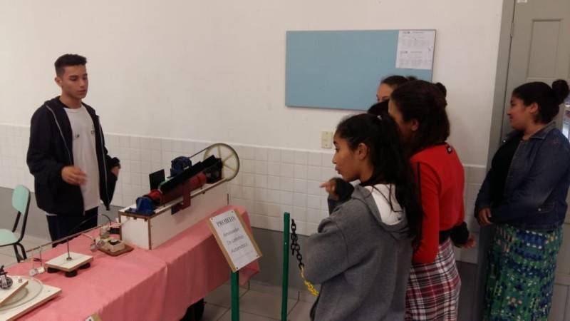 Serviços de Convivência da Afasc visitam Feira Tecnológica do Bairro da Juventude — foto 5
