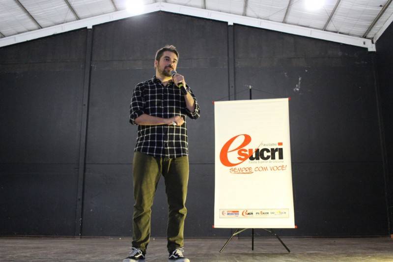 Luciano Potter encerra a Semana Acadêmica de Administração da Esucri — foto 3