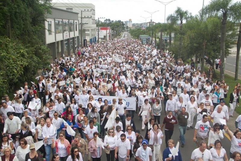 Paróquias de Criciúma realizam 4ª Caminhada pela Vida e pela Paz — foto 11