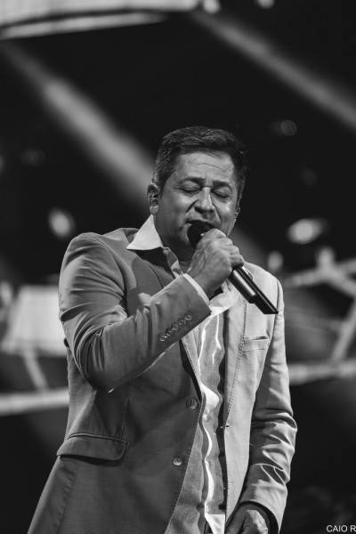 Cantor Leonardo abre a temporada de verão em Balneário Rincão — foto 1