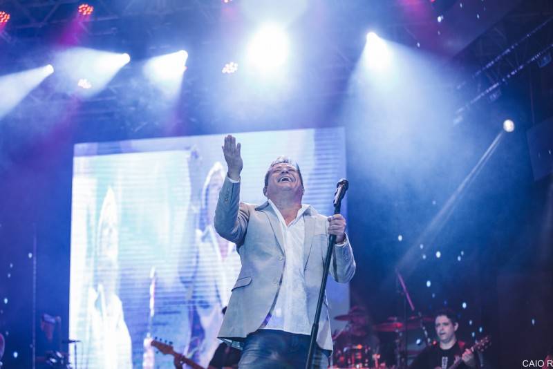 Cantor Leonardo abre a temporada de verão em Balneário Rincão — foto 2
