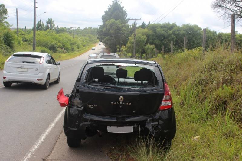 Engavetamento com três veículos é registrado na Rodovia Antônio Darós — foto 9