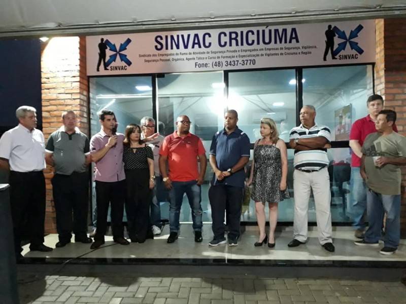Vigilantes inauguram nova sede no bairro Santa Bárbara — foto 1