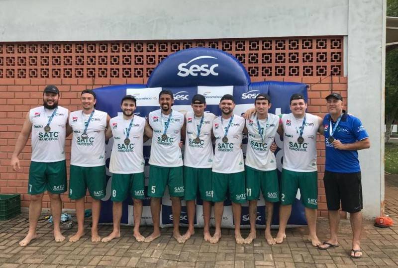 De forma invicta, handebol masculino de Criciúma vence etapa do Circuito Sesc — foto 1