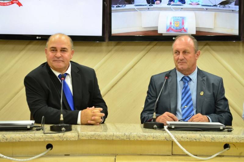 Edson Luiz do Nascimento assume cadeira no Legislativo — foto 1