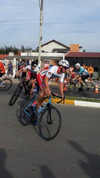 Atletas de mountain bike trazem mais conquistas para Siderópolis — foto 1