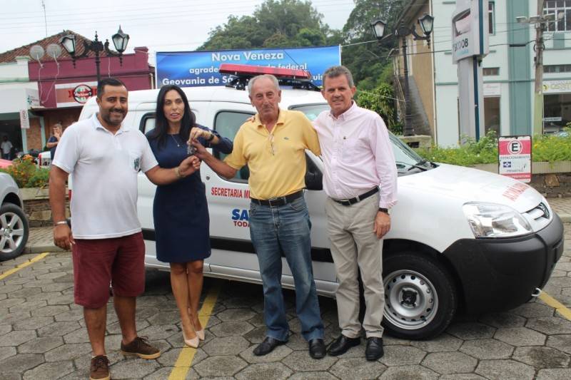 Nova Veneza recebe ambulância e terá capela mortuária em São Bento Alto — foto 7