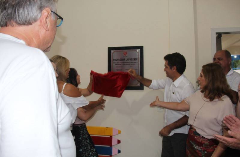 CEI’s Afasc Carlos Piazza e Professor Lapagesse são entregues a população — foto 2