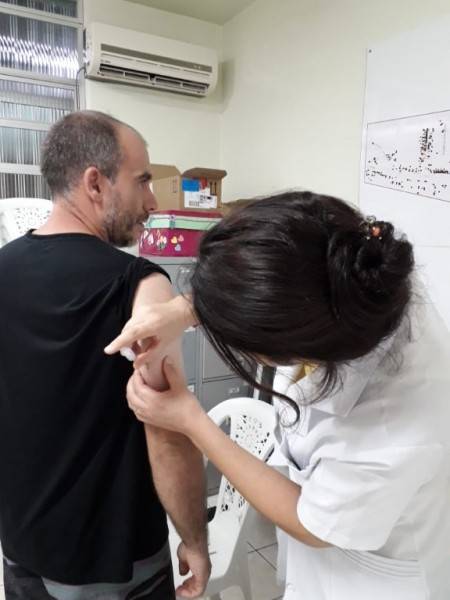 Cocal do Sul vacina mais de 2 mil pessoas contra a febre amarela — foto 1