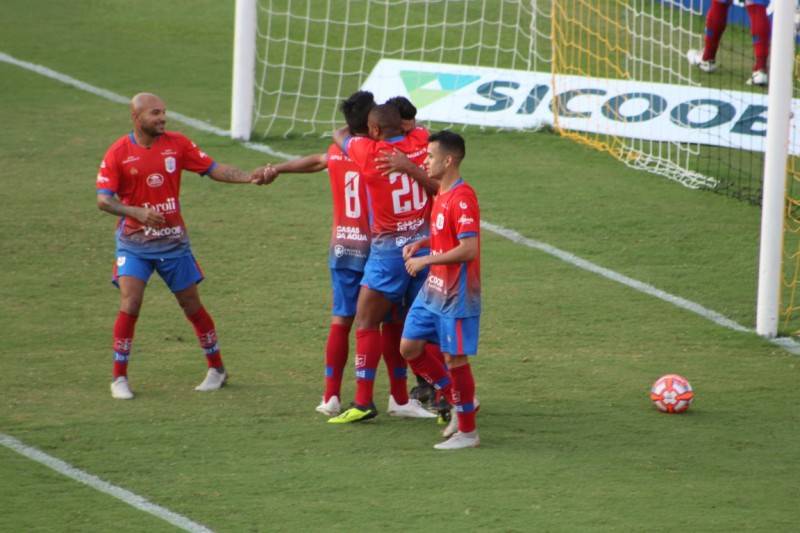 Criciúma sai perdendo, mas marca no fim e empata com Marcílio Dias — foto 1