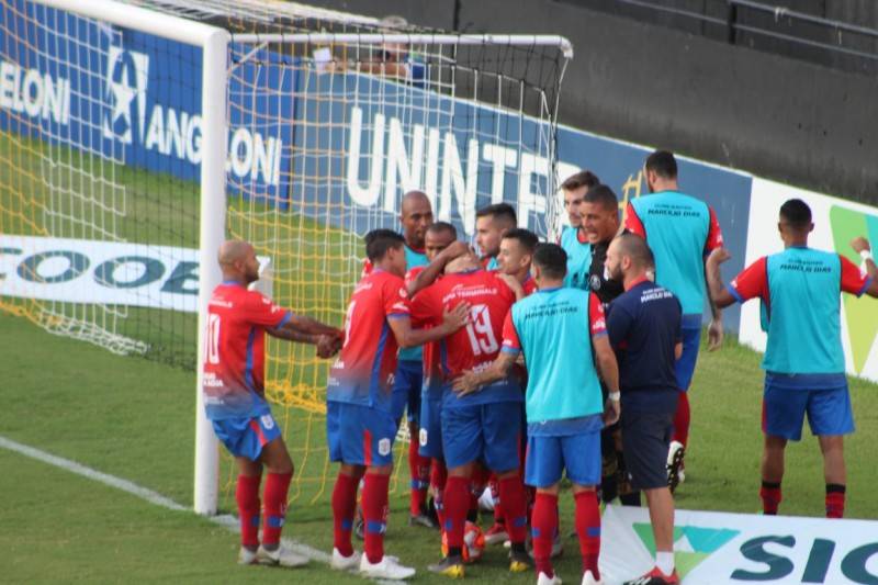 Criciúma sai perdendo, mas marca no fim e empata com Marcílio Dias — foto 26