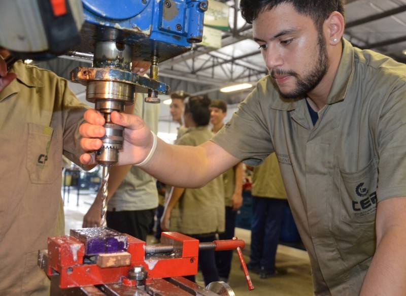 Bairro da Juventude inicia curso de Mecânica de Manutenção — foto 1