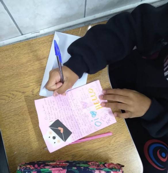 Alunos de Criciúma e Urussanga trocam cartas em atividade de comunicação — foto 1