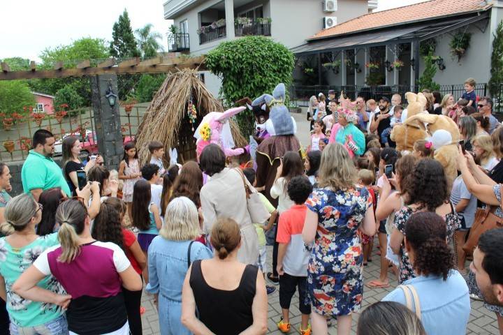 Fazenda Dolce Páscoa chega a Praça Humberto Bortoluzzi neste domingo — foto 2