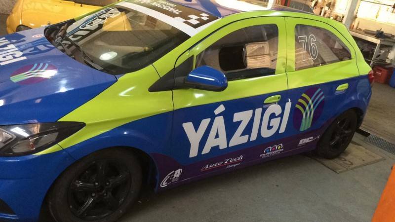 Alex Cé disputa campeonato nacional de automobilismo — foto 2