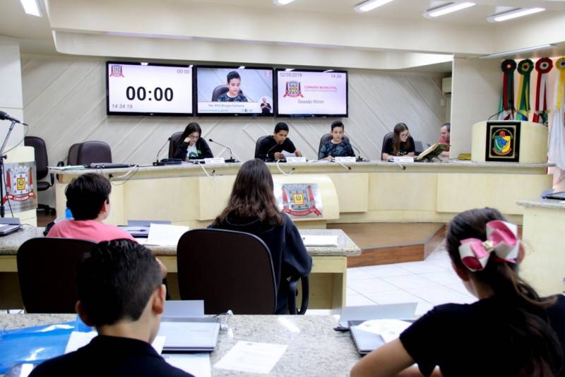 Sete requerimentos são aprovados no Legislativo Mirim — foto 1