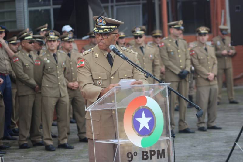 Tarde de homenagens no 9º Batalhão da Polícia Militar de Criciúma — foto 1