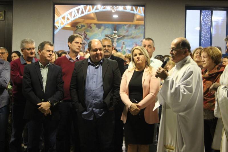 Inauguração da nova iluminação marca o primeiro dia da Romaria de Nossa Senhora de Caravaggio — foto 4