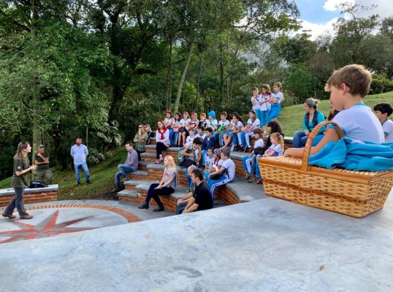 Anfiteatro em meio à natureza é inaugurado na Reserva São Francisco — foto 1
