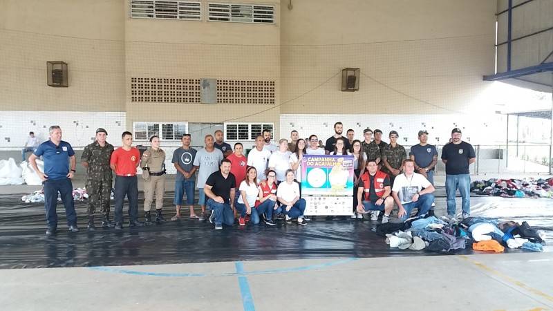 Campanha do Agasalho realiza mais uma entrega de doações — foto 2