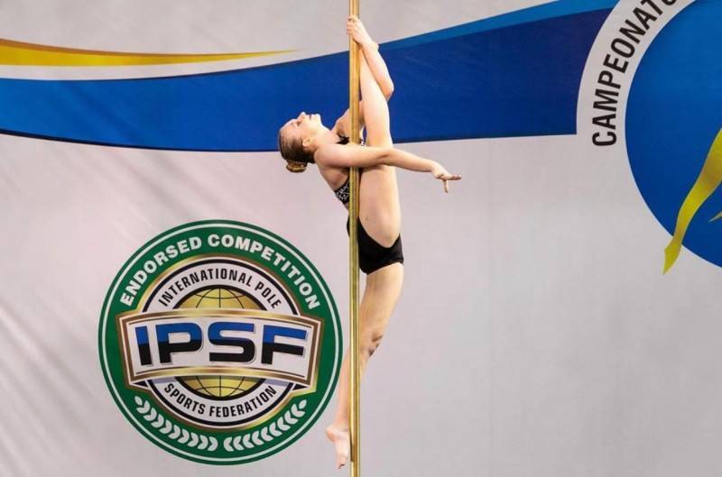 Dupla de Araranguá classificada para o Mundial de Pole Sports no Canadá — foto 1