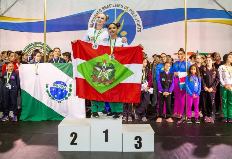 Dupla de Araranguá classificada para o Mundial de Pole Sports no Canadá — foto 2