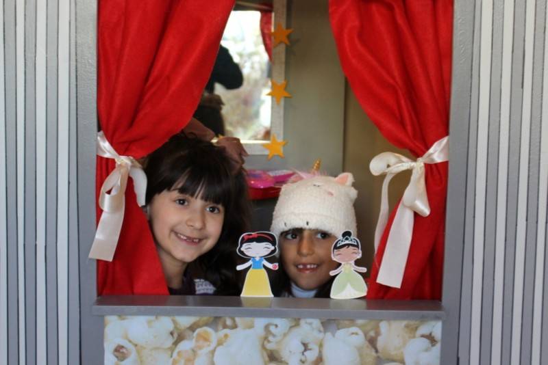 Acadêmicos do curso de Design apresentam opções criativas para divertir crianças — foto 17