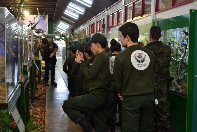 Museu de Zoologia da Unesc recebe Protetores Ambientais — foto 4