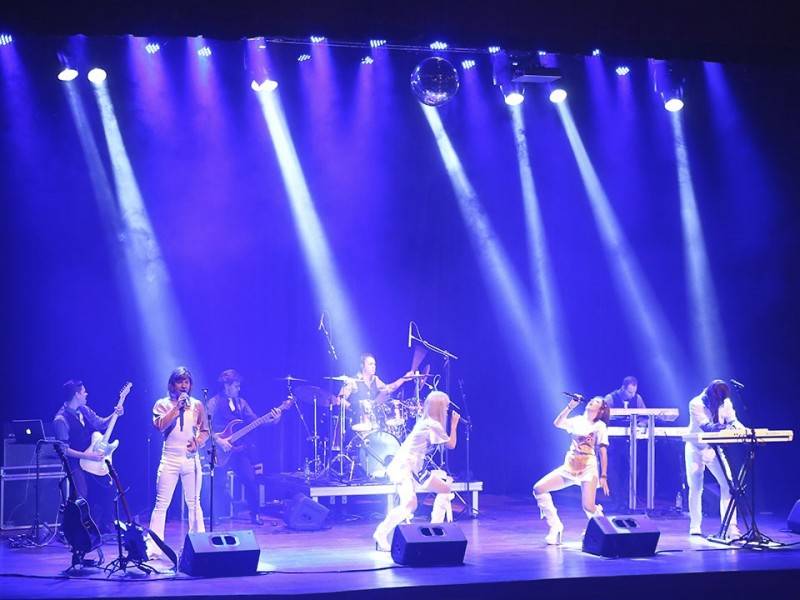 Ingressos à venda para homenagem nacional ao ABBA em Criciúma — foto 1