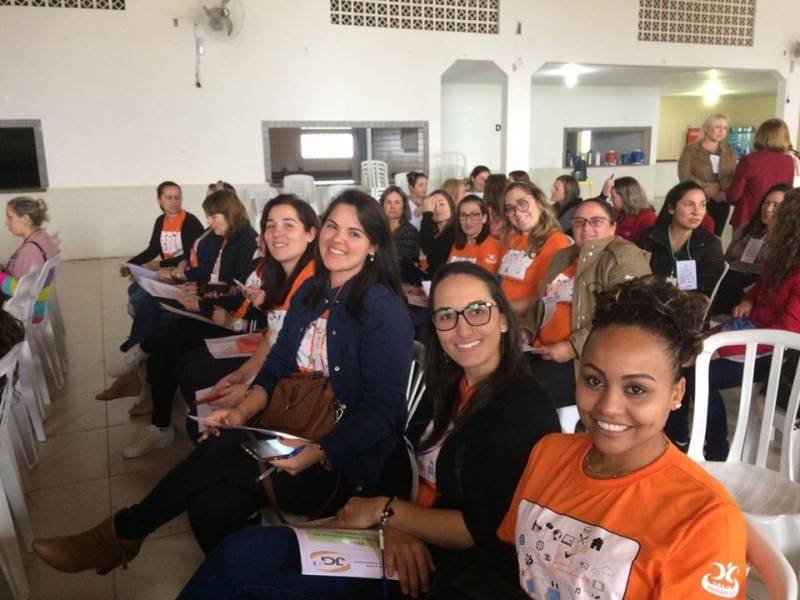 Escolas se organizam para própria formação de forma independente — foto 1