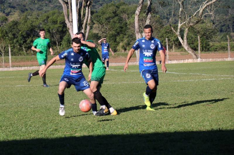 São Bento Alto é campeão do Municipal de Futebol 2019 — foto 2
