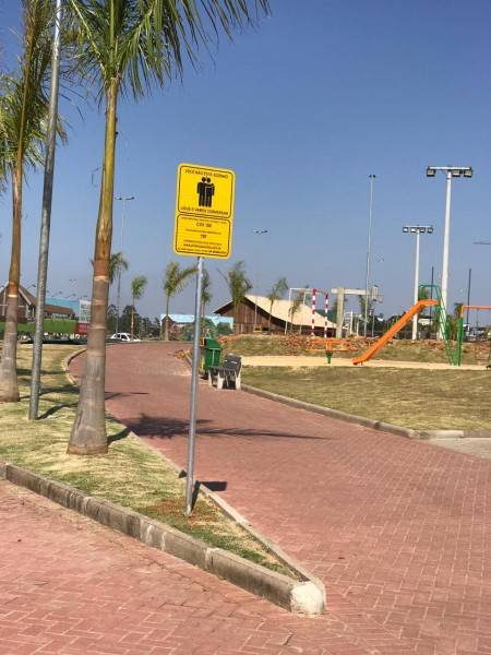 Setembro Amarelo: parques de Criciúma recebem placas visando a prevenção do suicídio — foto 2