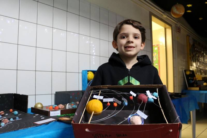Ensino Fundamental realiza exposição sobre Sistema Solar — foto 6