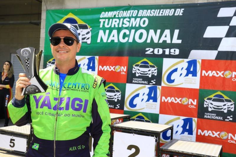 Automobilismo Nacional: Alex Cé retoma liderança a uma etapa da final — foto 2
