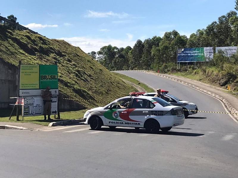 Mais de 40 kg de dinamite são abandonados próximo ao Anel Viário — foto 2